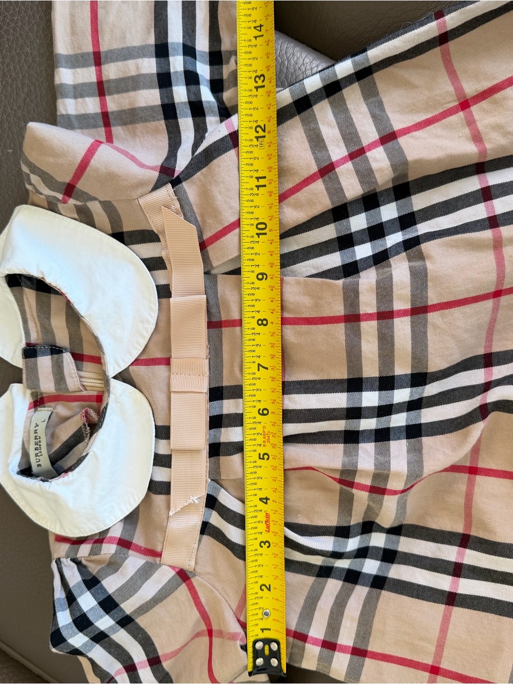 Fabulous Burberry Plaid Kids Dress with White Peter Pan Collar - Picture 8 of 9